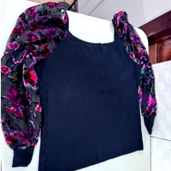 "CATO" Stunning Black Stretch Blouse,Velvet Burnout ,Sheer,Puff Sleeves,SZ 22/24 - Picture 10 of 10